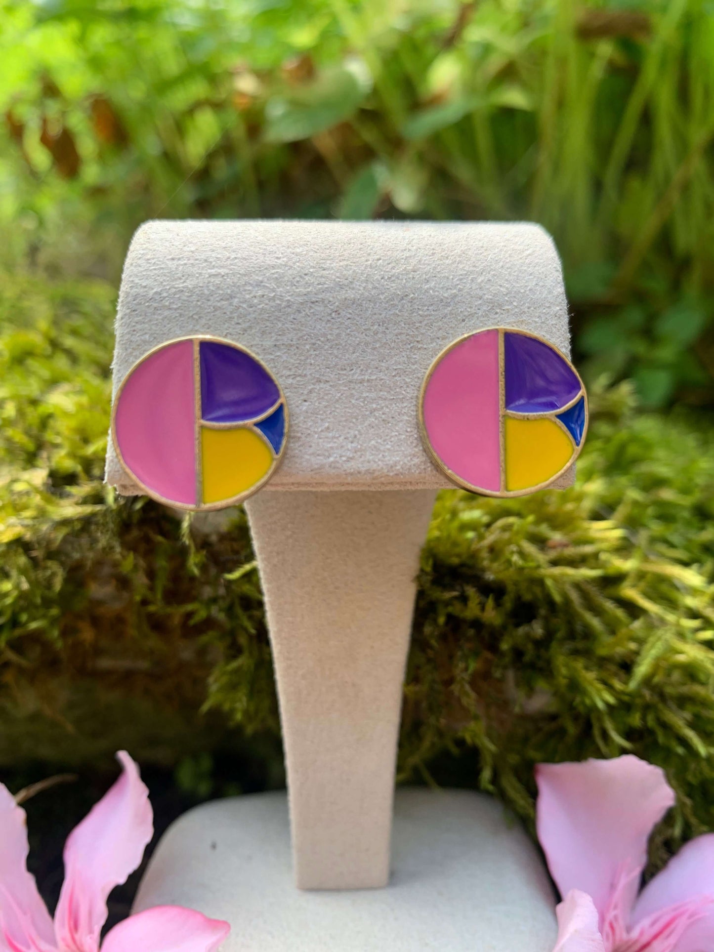 Cosy Corner Earrings, exclusive jewellery, Heritage inspired jewelry