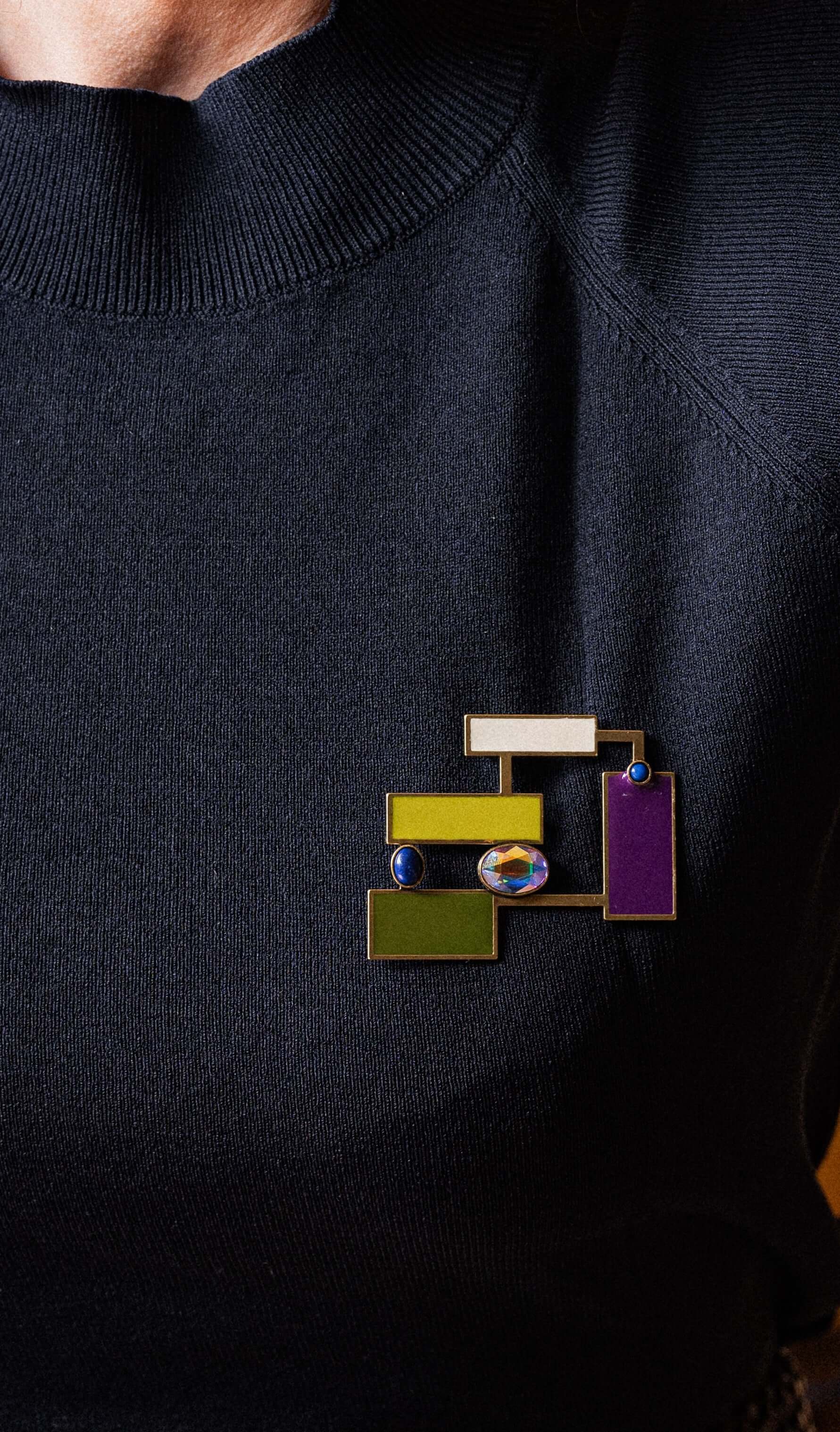 Suzanne Lapis-lazuli Brooch Pendant with deep blue natural lapis-lazuli and handmade enamel in art deco style, exclusive jewellery, art deco inspired jewelry, heritage inspired jewellery.